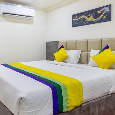 אחמדאבאד Itsy Hotels Signature, Nehru Nagar מראה חיצוני תמונה