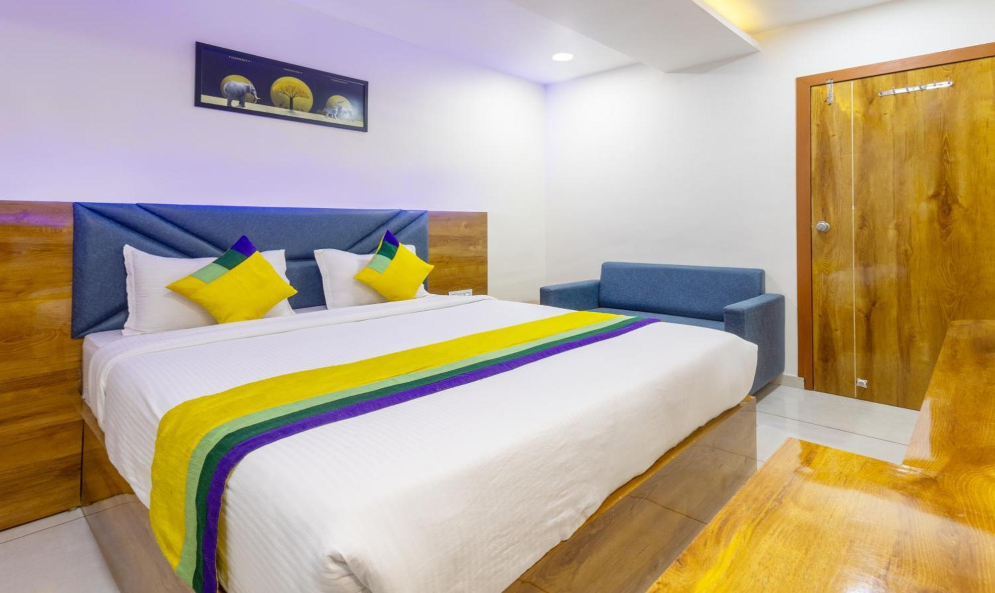 אחמדאבאד Itsy Hotels Signature, Nehru Nagar מראה חיצוני תמונה
