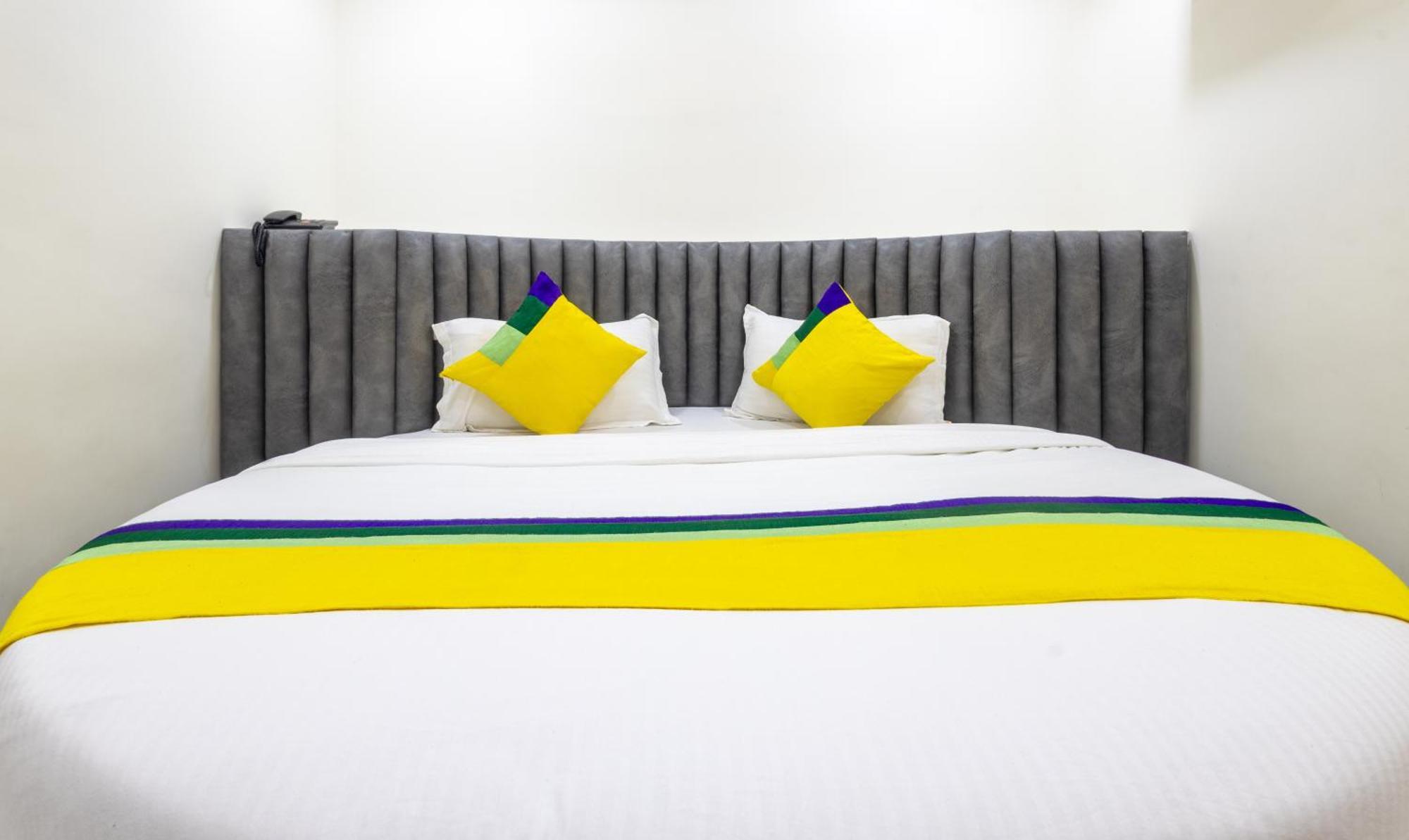 אחמדאבאד Itsy Hotels Signature, Nehru Nagar מראה חיצוני תמונה